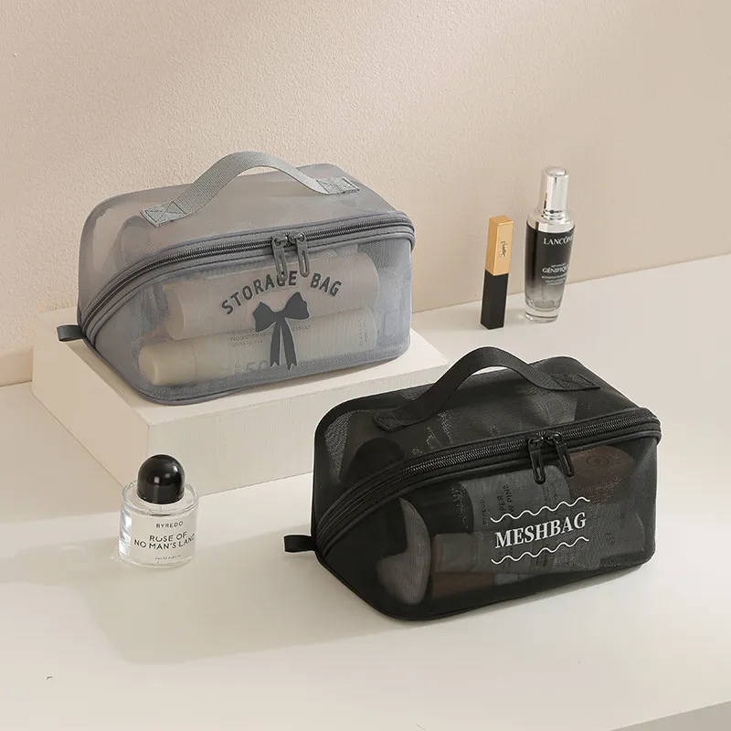 Trousse de toilette grande cap - Cosmetic Bags avis et prix